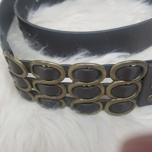 Faux Leather Belt.   - Picture 2 of 8